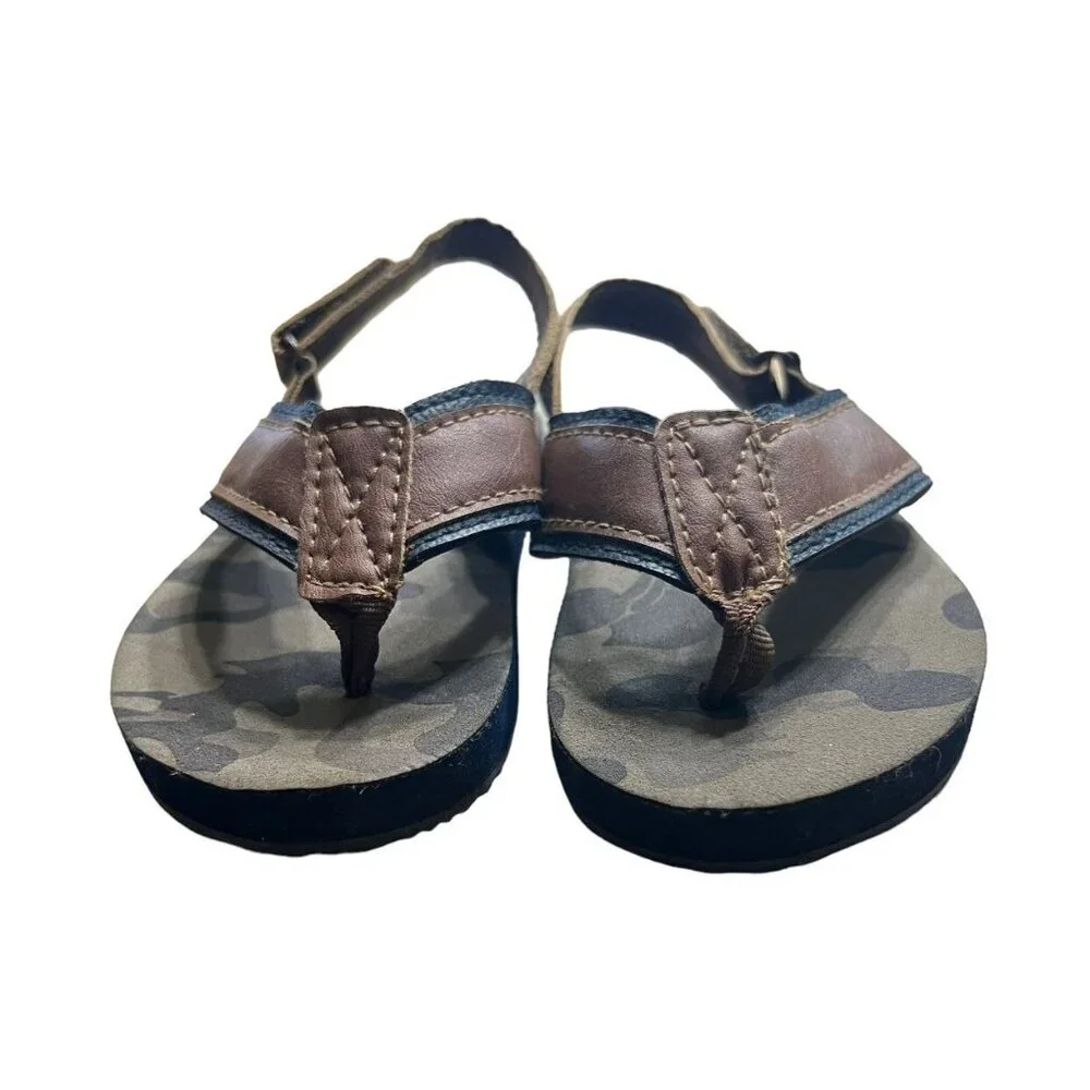 Carter's Sz 5 Brown Camouflage Flip Flops Sandals